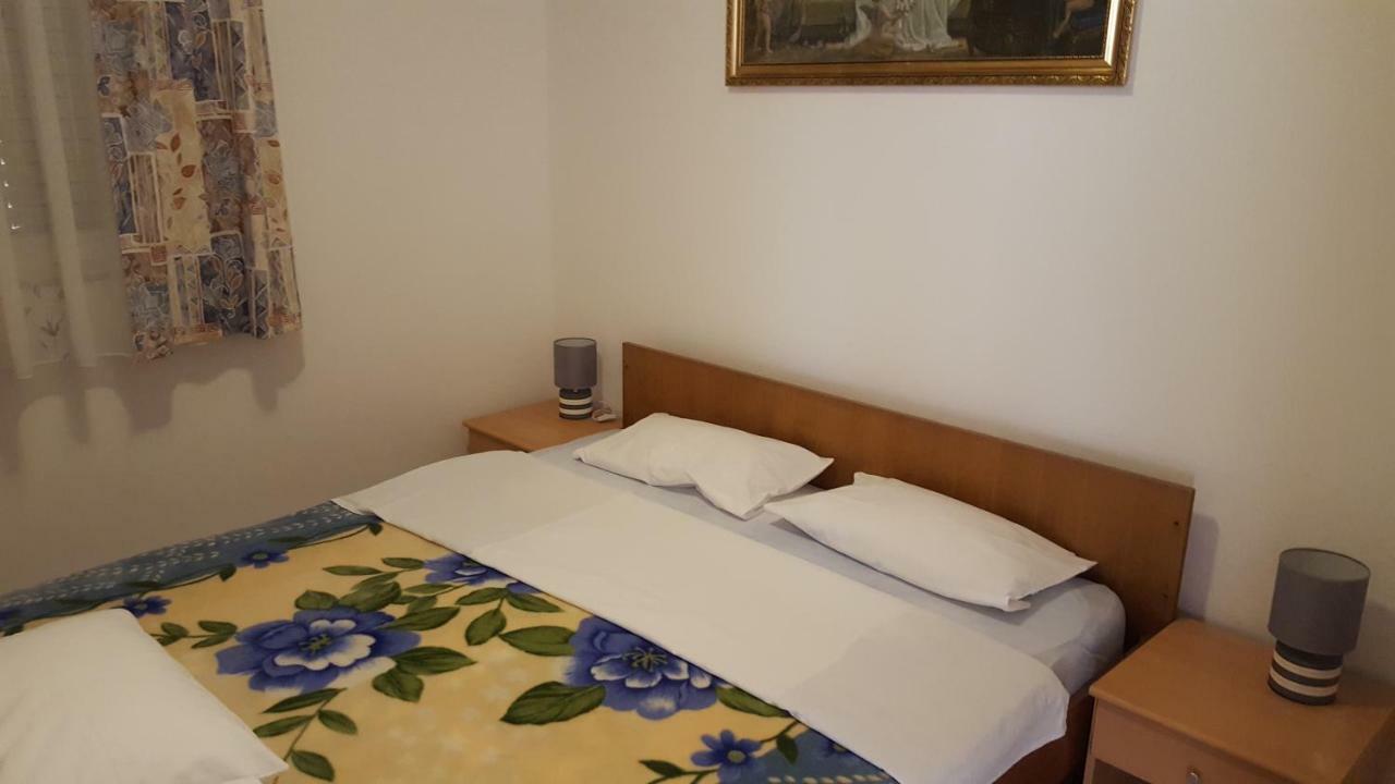Apartments Marijeta Vir Dış mekan fotoğraf