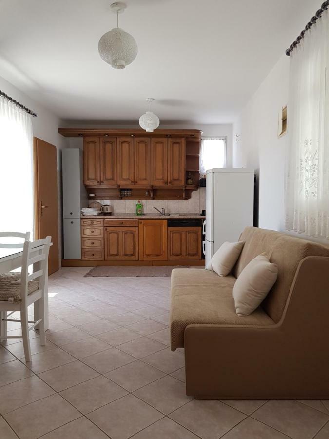 Apartments Marijeta Vir Dış mekan fotoğraf