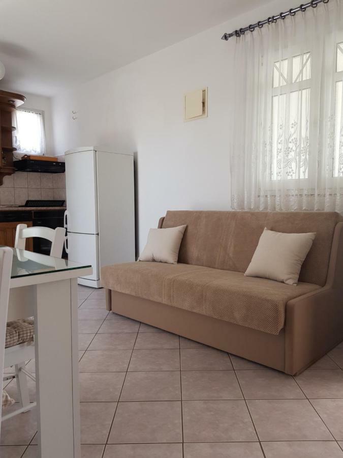 Apartments Marijeta Vir Dış mekan fotoğraf