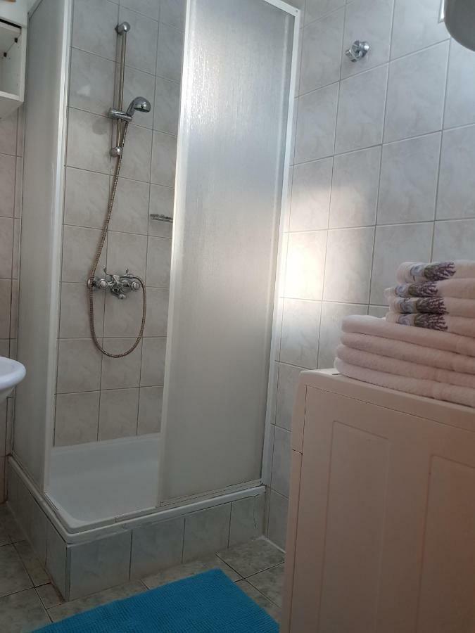 Apartments Marijeta Vir Dış mekan fotoğraf