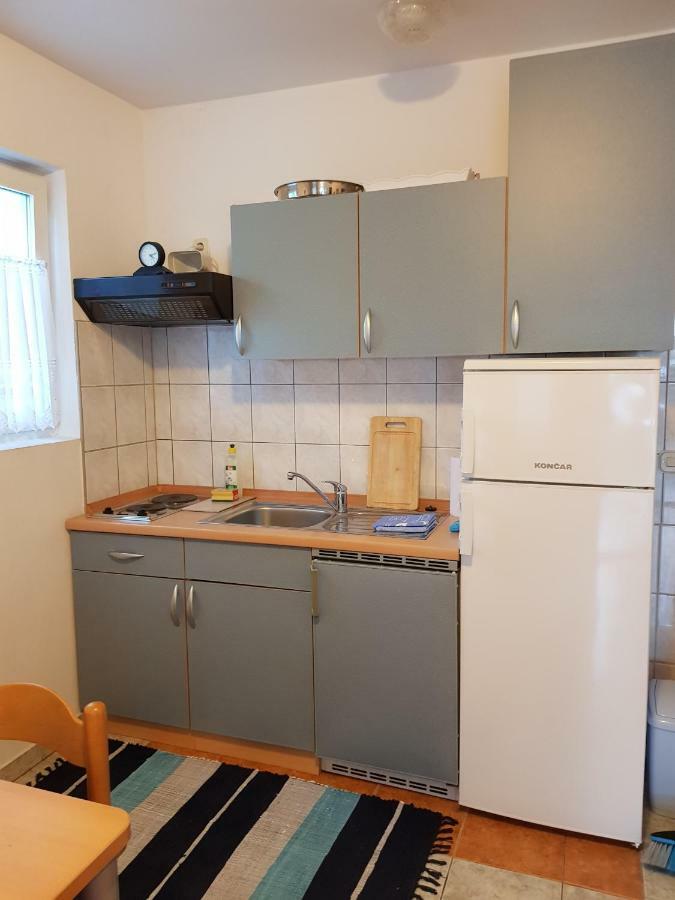 Apartments Marijeta Vir Dış mekan fotoğraf