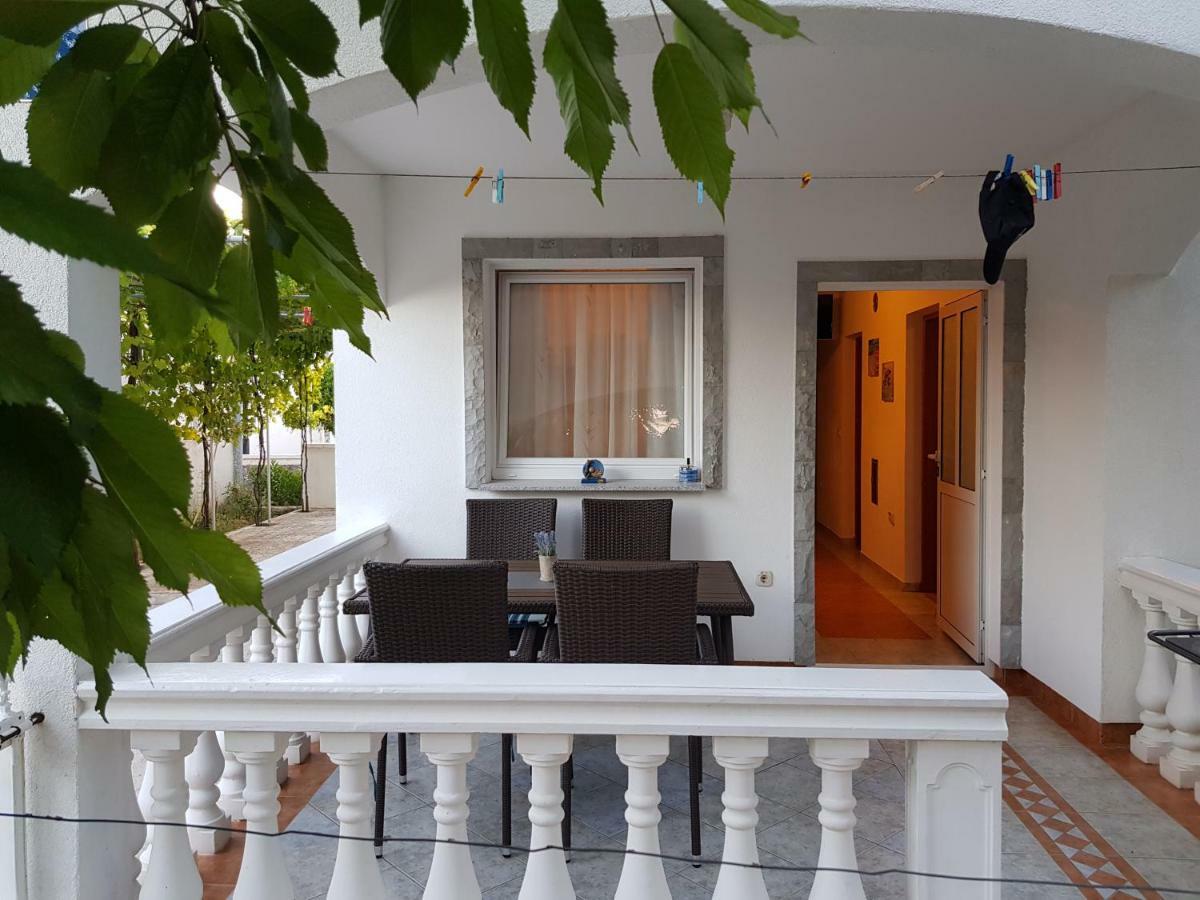 Apartments Marijeta Vir Dış mekan fotoğraf